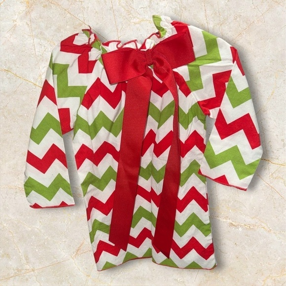 Lolly Wolly Doodle Other - Lolly Wolly Doodle Red Green White Chevron Christmas Dress size 12 Months